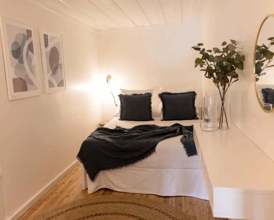 Beautiful 1 Bedroom Apartment In Lisbon